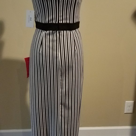 Gown - Picture 3 of 3